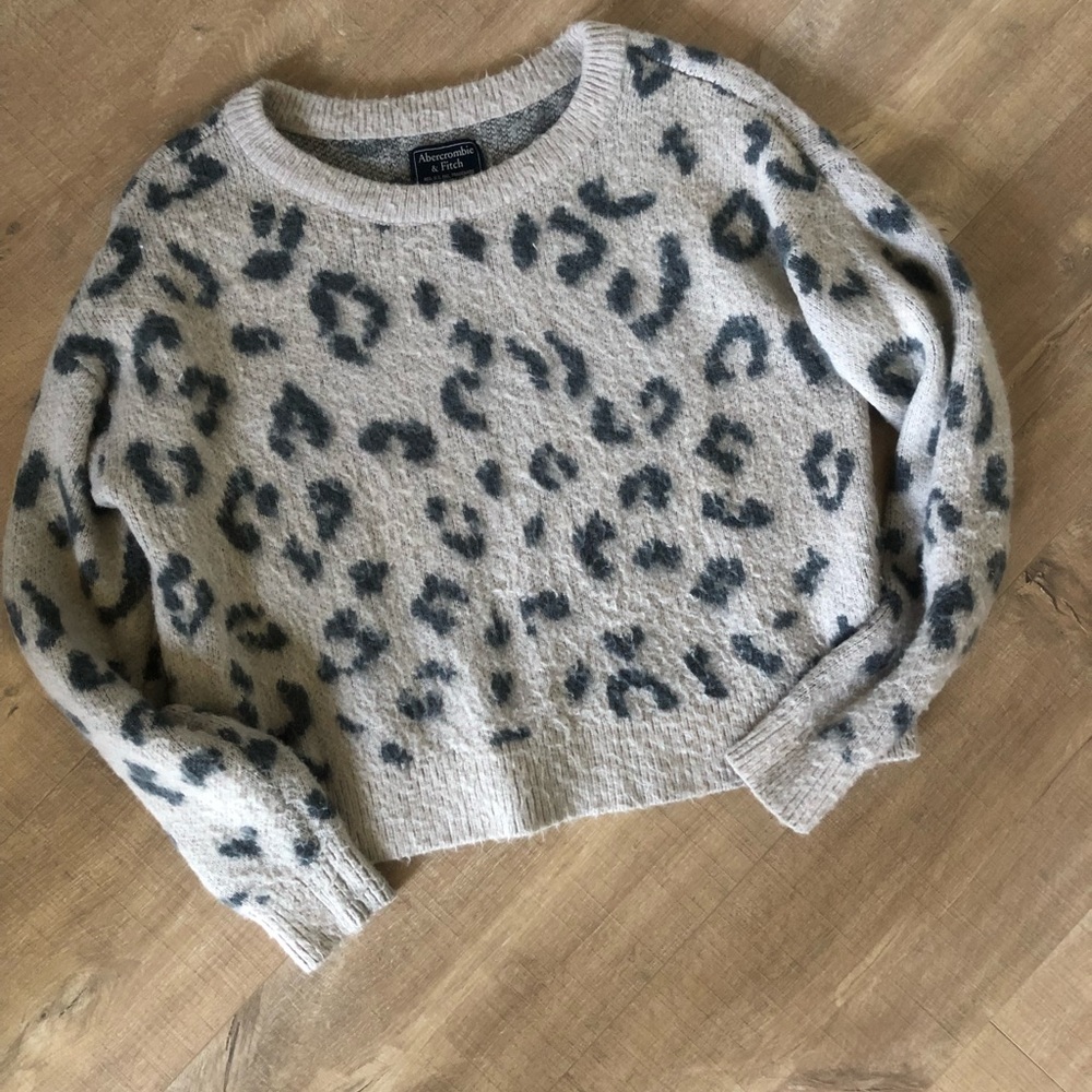 Leopard Print Abercrombie Sweater